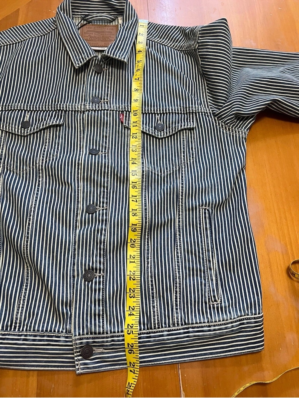Levi’s Premium Relaxed Fit S Trucker Jacket A5782‑0077 Railroad Stripe NWT - Picture 10 of 12